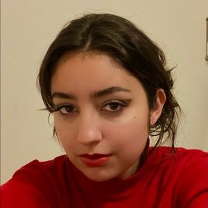 Meet your Posher, Aylin